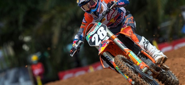 Double by KTM, Flanders fourth in first heat