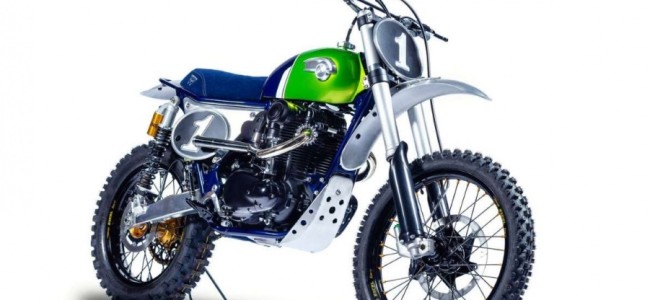 FOTO: en cool Kawasaki W800 smutscykel