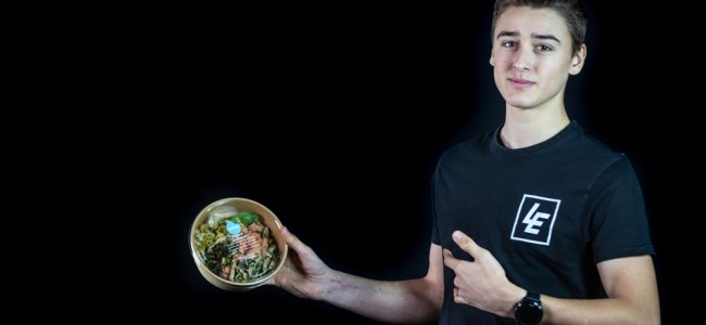 Fotoshoot: Foodmaker bliver hovedsponsor for Liam Everts i 2021