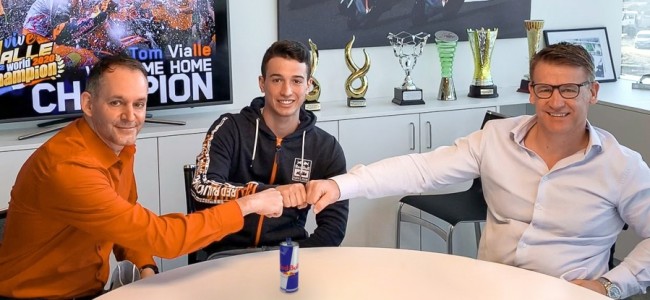 Tom Vialle extends KTM contract for four years