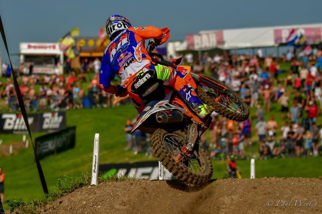 Herlings uccide Cairoli due volte nei round finali!
