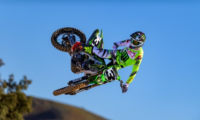 Tomac increases the tension with a home win