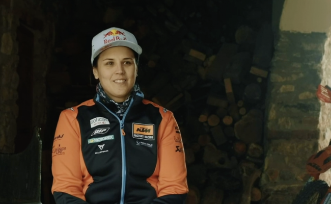 Haalt Laia Sanz als eerste vrouw ooit de finish van de Erzbergrodeo?