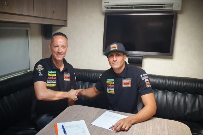HOT: Ivo Monticelli stays with Standing Construct KTM!