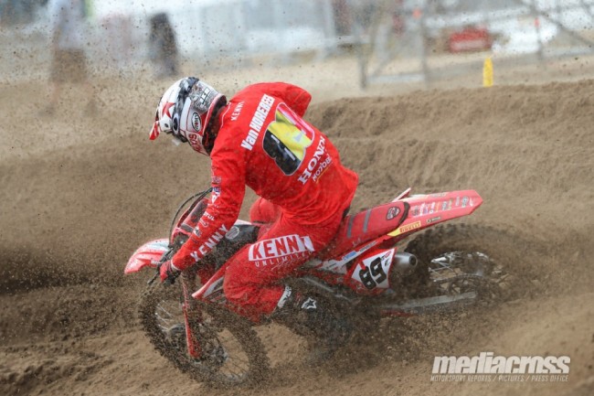 VIDEO: Sand hare 'The Jerre' shows how it's done