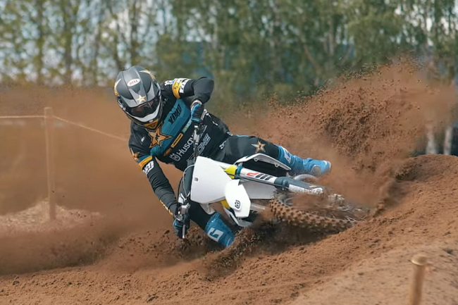 VIDEO: this is how you take a turn the right way