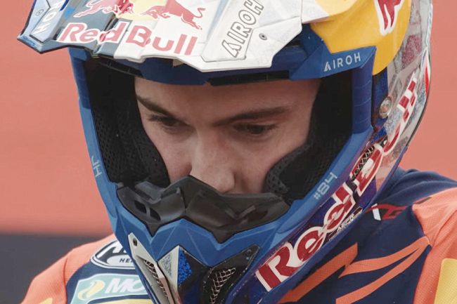 Jeffrey Herlings has to stay aside this summer