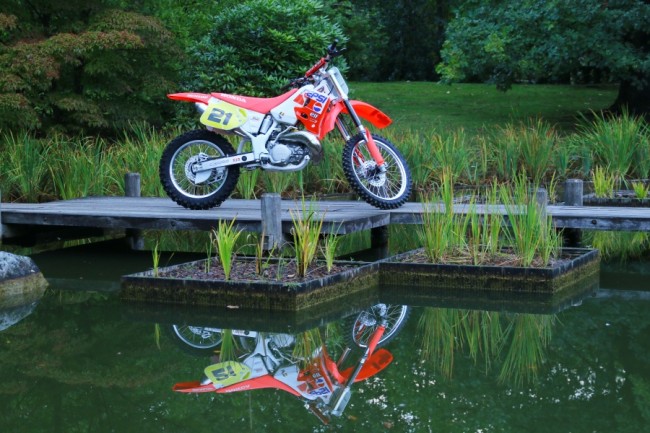 VIDEO: an ode to the two-stroke