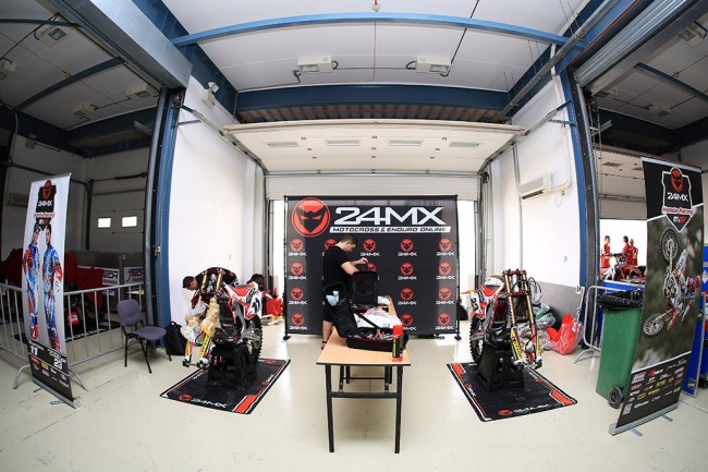 El equipo 24MX Honda se retira