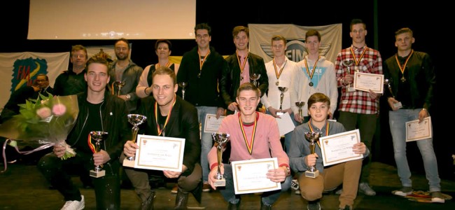 Prijsuitreiking BMB: de “Gouden Stuur” naar Jan Hendrickx, Amandine Verstappen “Beloftevolle Jongere” van het jaar
