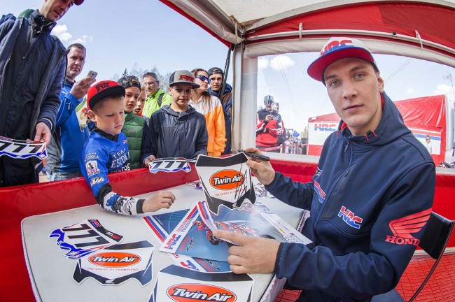 Evgeny Bobryshev chooses the way forward with Arenacross!