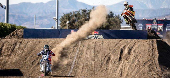 Video: Josh Hill with the electric Alta during the straight rhythm!