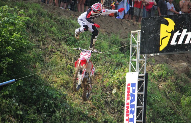 Flashback Friday: Chad Reed can fly!