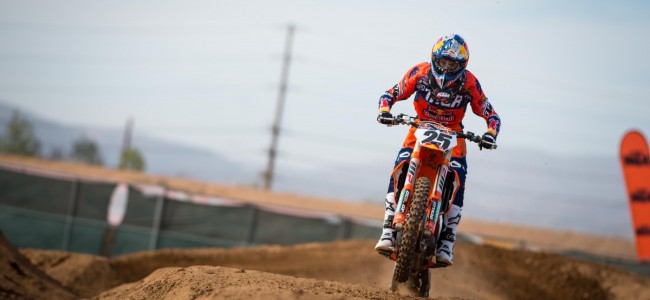 KTM USA teams present their pilots and brand new 'weapon'!
