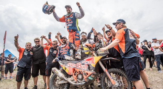 Dakar: Sehen Sie, wie Walkner die Rallye Dakar gewann.