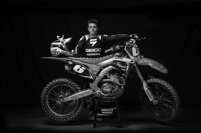 Jeremy Martin is working 9 to 5