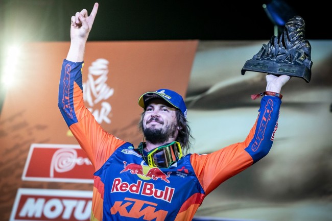 Il vincitore della Dakar Toby Price di nuovo sotto i ferri