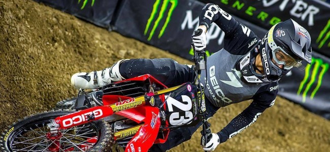 Austin Forkner remains undefeated in Detroit