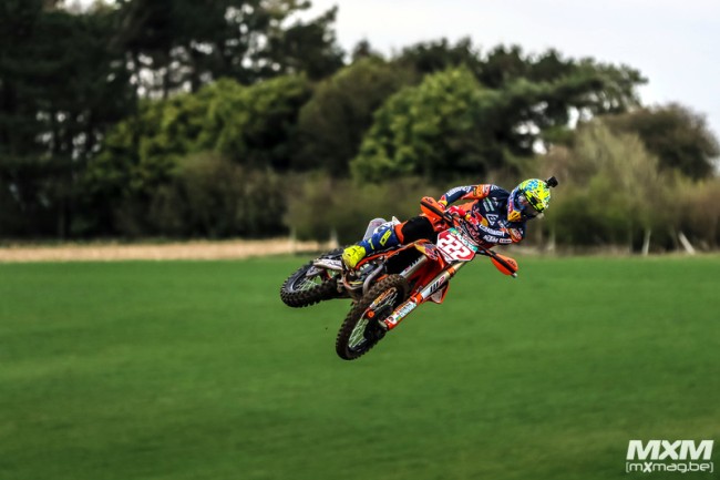 Cairoli rides to easy GP victory in Matterley!