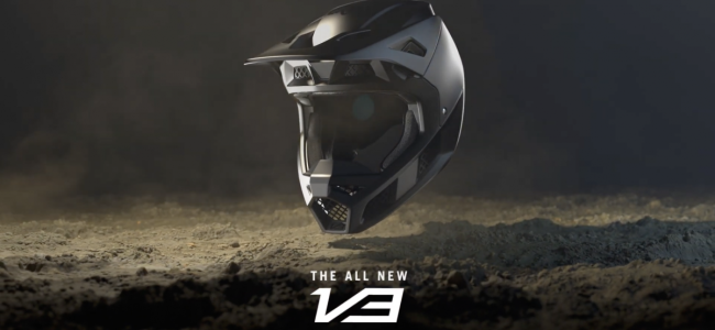Fox presenteert de nieuwe V3 helm