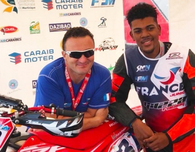 Nicolas Decaigny firma con il Gazza Racing Team.