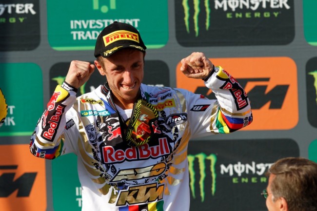 TBT: Cairoli takes sixth title in front of his own audience