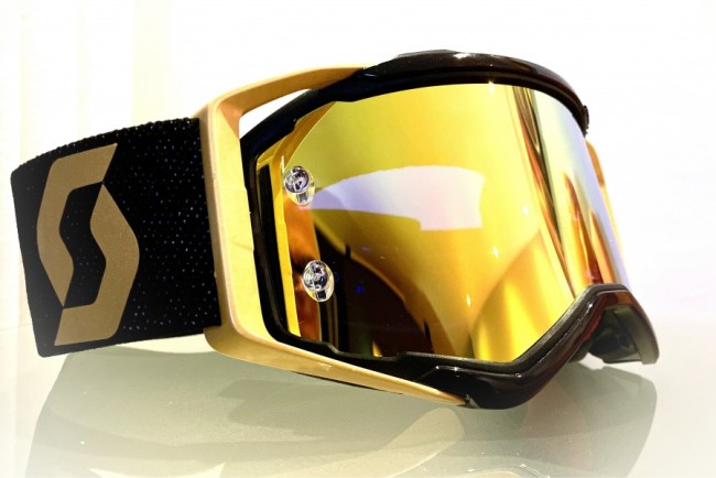 Technik: die richtige Pflege Ihrer Motocross-Brille