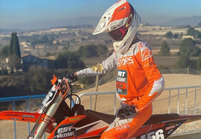 Ollie Colmer cambia a EMX125