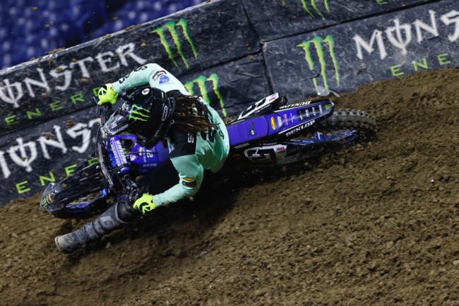 VIDEO: 3 Supercross Indianapolis 2021 Highlights