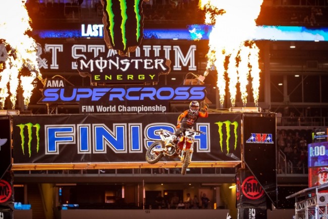 Cooper Webb is the new leader after victory