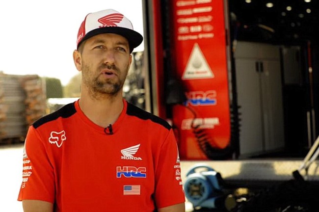 VIDEO: det här är vad som händer med Roczens Honda efter varje race