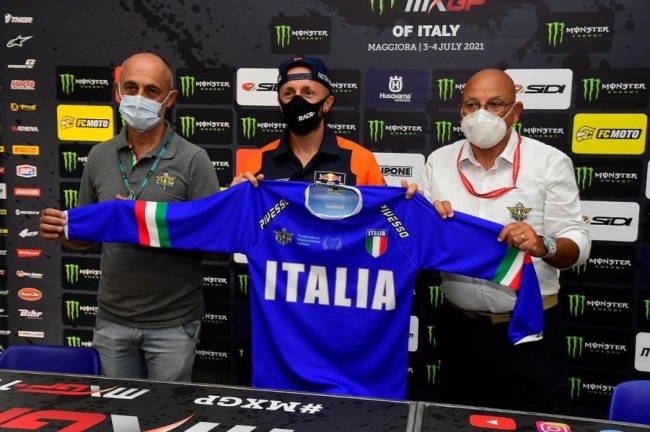 Paese d'origine, l'Italia, con la squadra migliore dell'MXON