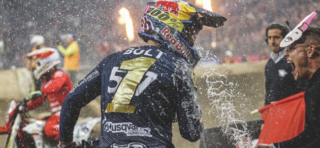 Billy Bolt takes a third world title in the SuperEnduro