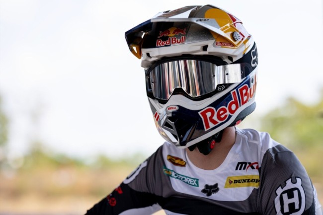 Il Lupo trionfa ancora, Herlings cade