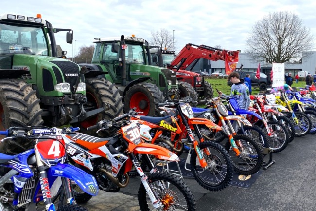 Successful attendance of motocross riders and farmers in Mol