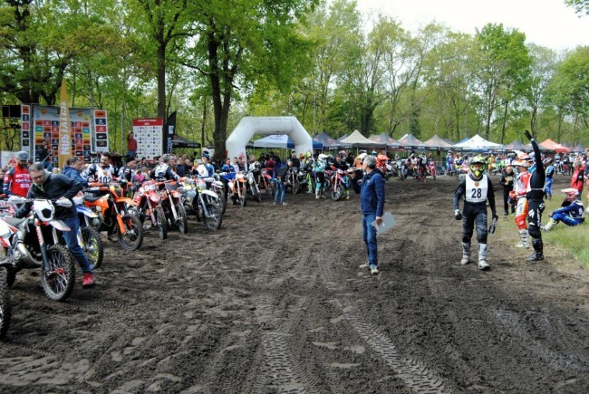 Denne weekend traditionel Motocross du Doudou i Mons (BEX)
