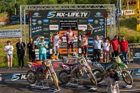 MX3 podium in Slovenië.