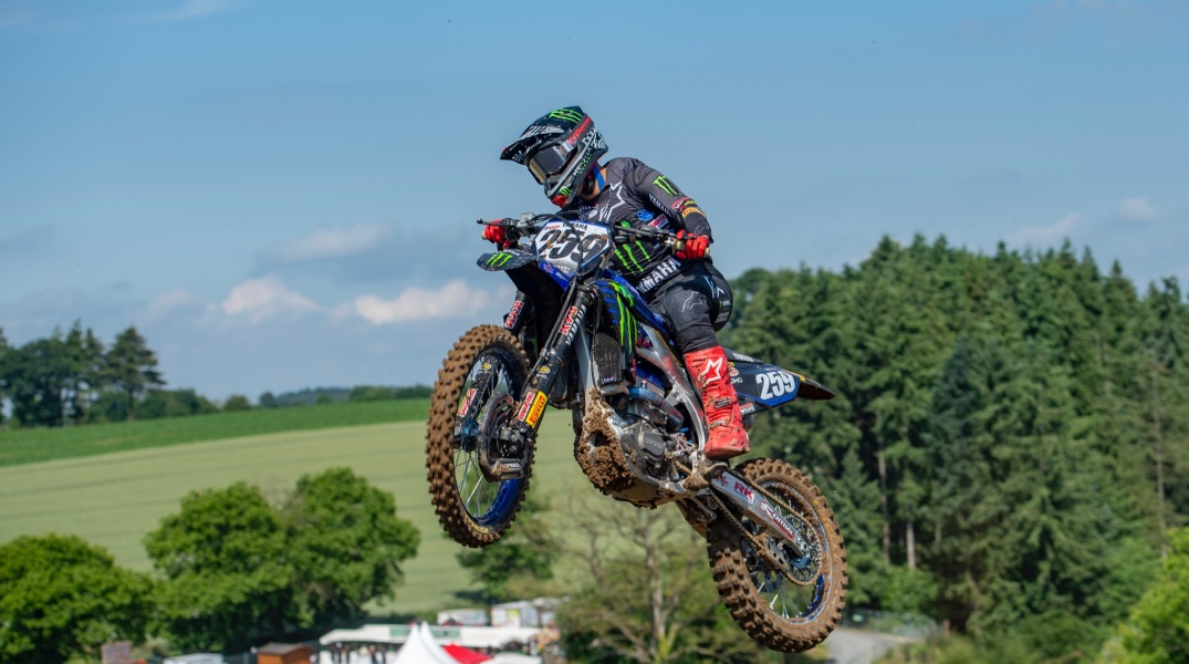 Seewer Wint Coldenhoff Wint De Tweede Manche Motorcross Enduro 