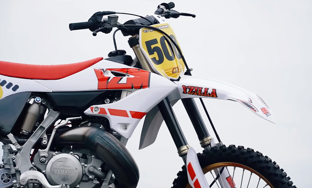 VIDEO Een eerste test met een Yamaha YZ500 Motorcross Enduro