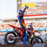 Supercross US: Cooper Webb en Tom Vialle pakken titels in spannende finale in Salt Lake City