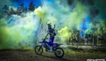 VIDEO: Isak Gifting en emotionele YZ BLU CRU