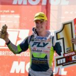 Tommy Searle en Conrad Mewse blijven in het leiderszadel na Landrake