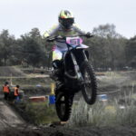 MON dames: Van der Beek met volle buit op rand van titel