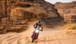 Tosha Schareina wint opnieuw in spannende vierde Dakar-etappe