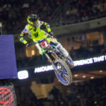 Deegan pakt nipte 250 West SX-zege na zenuwslopend gevecht met Kitchen