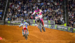 Davies slaat genadeloos in de whoops en pakt dominante 250 East SX-zege