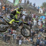 MX2 race 1: Farres wint thriller voor eigen publiek