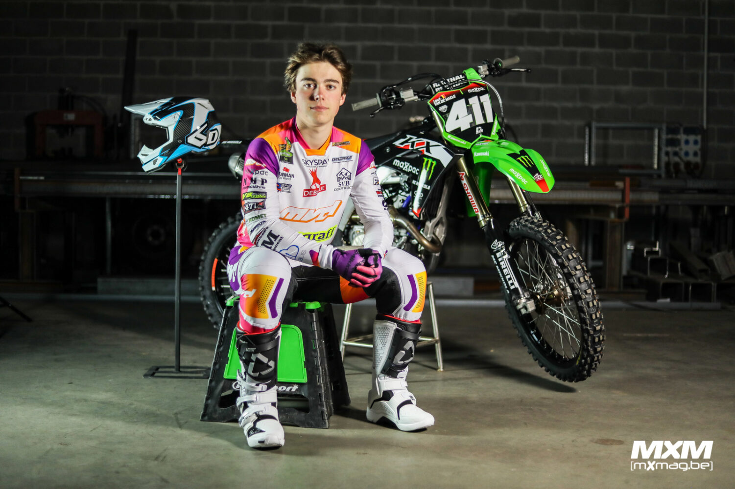 Lout Van De Maele, MC Mikkola, FFM Prestige 250; Kawasaki