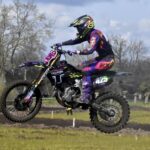 MON dames: Amber Simons zegeviert in Zijtaart, 2e manche afgelast na zware crash