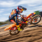 MXGP Sardinië: autoritaire Lucas Coenen klopt Jeffrey Herlings in eerste reeks